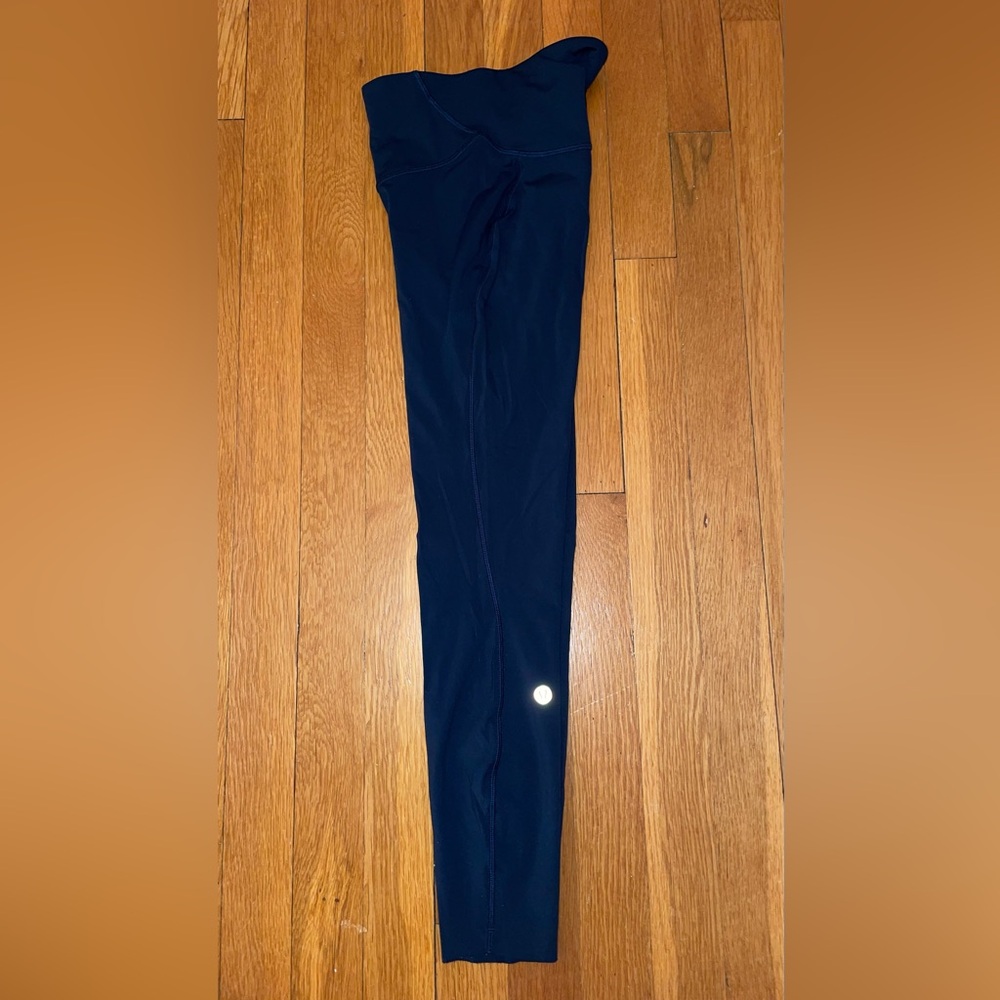 Lululemon Base Pace High-Rise Tight 25"
True Navy EUC